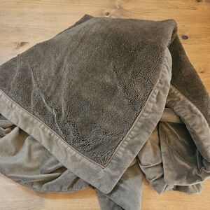 Restoration Hardware Choco Brown Luxe Faux Fur Throw Blanket Thick Warm Comfy
